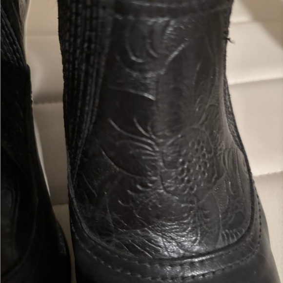 ANTONIO MELANI Black Ankle Boots - Picture 3 of 10